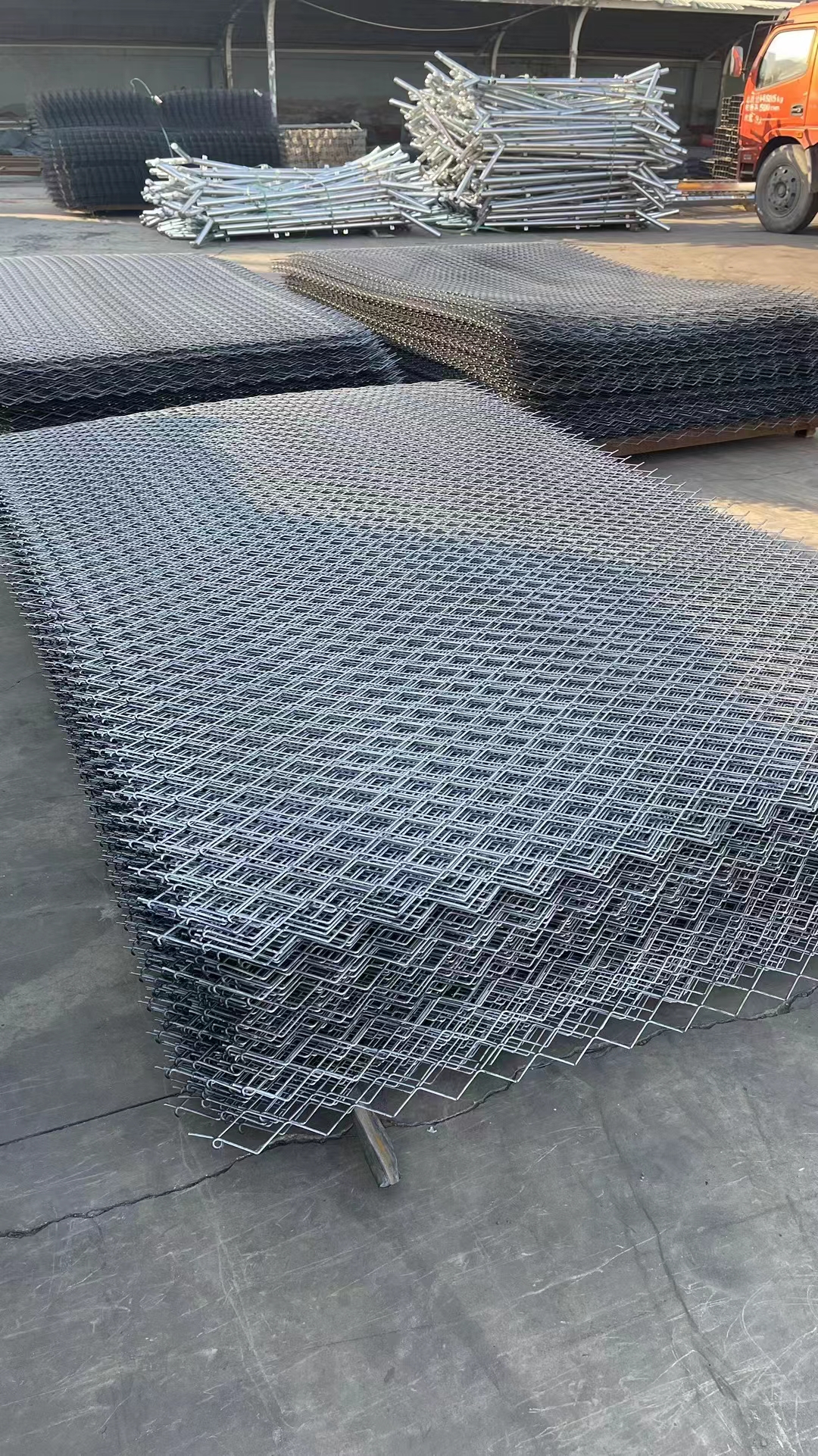 Expanded Metal Mesh Manufacturer & Supplier in China